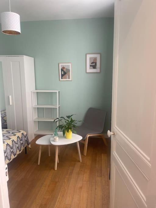 Super Appartement T2 Proche De Tour Eiffel Paris Luaran gambar