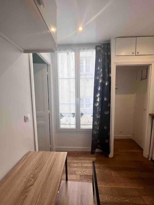 Super Appartement T2 Proche De Tour Eiffel Paris Luaran gambar