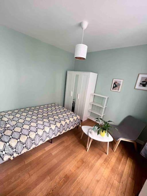 Super Appartement T2 Proche De Tour Eiffel Paris Luaran gambar